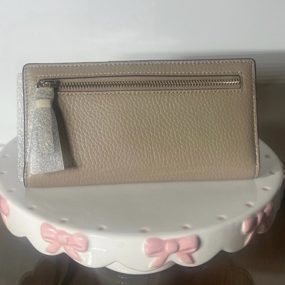 Kate Spade Veronica Slim Bifold Wallet - Picture 2 of 4